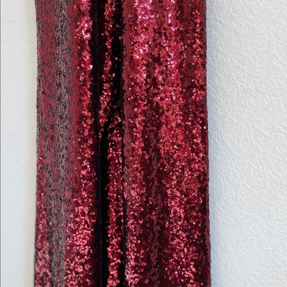 Nightway Red Sequin Gown sz 8/M NWT - Picture 3 of 15